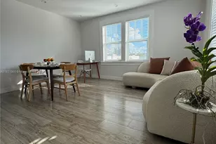 536 14th St, Miami Beach, FL 33139 - Photo 2
