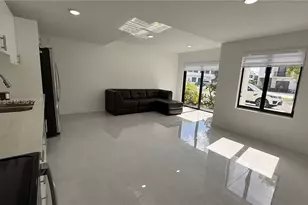 14571 SW 261st St, Homestead, FL 33032 - Photo 2