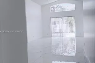 1520 SW 193rd Ave, Pembroke Pines, FL 33029 - Photo 8