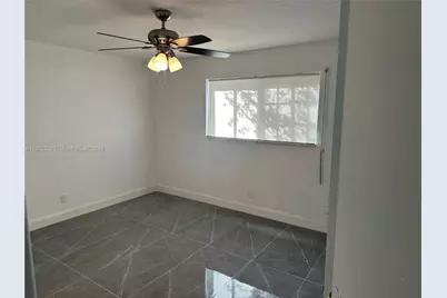 102 NE 122nd St #0, North Miami, FL 33161 - Photo 10