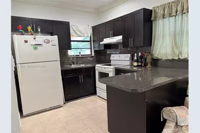 3041 NW 95th Ter, Miami, FL 33147 - Photo 4