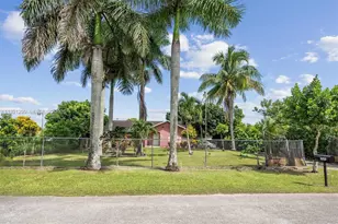 20851 SW 242nd St, Homestead, FL 33031 - Photo 2