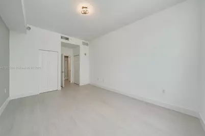 140 S Dixie Hwy #1007, Hollywood, FL 33020 - Photo 16