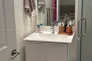 6502 NW 105th Pl, Doral, FL 33178 - Photo 8