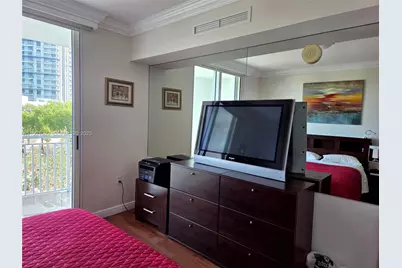 1755 E Hallandale Beach Blvd #305E, Hallandale Beach, FL 33009 - Photo 16
