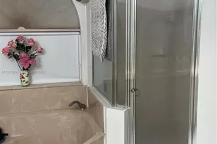 [Address not provided], Pembroke Pines, FL 33025 - Photo 12