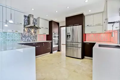 2130 NE 122nd Rd, North Miami, FL 33181 - Photo 16