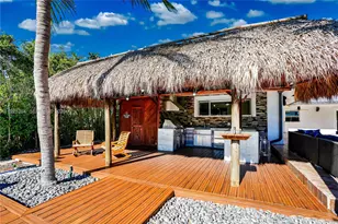 2130 NE 122nd Rd, North Miami, FL 33181 - Photo 26