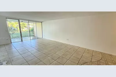 1670 NE 191st St #115-3, Miami, FL 33179 - Photo 2