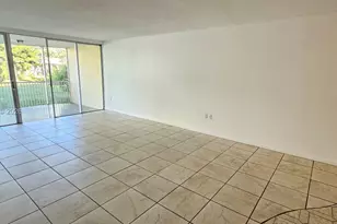 1670 NE 191st St, Miami, FL 33179 - Photo 2