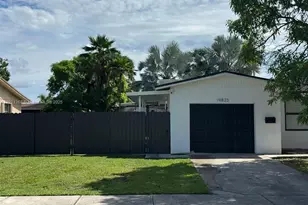19823 SW 119th Ct, Miami, FL 33177 - Photo 2