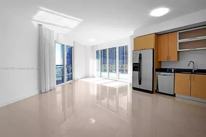 60 SW 13th St #1700, Miami, FL 33130 - Photo 6
