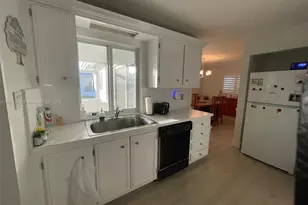 1721 NW 86th Ave, Plantation, FL 33322 - Photo 6