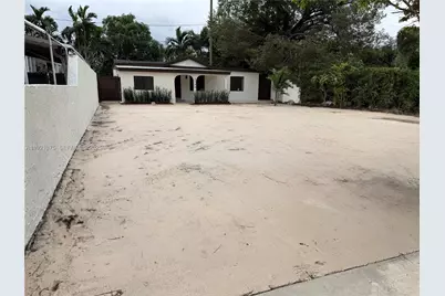 6790 SW 25th Ter, Miami, FL 33155 - Photo 2