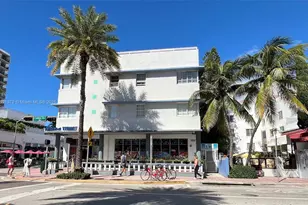 1100 Collins Ave, Miami Beach, FL 33139 - Photo 24