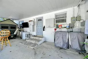 2040 NW 34th St, Miami, FL 33142 - Photo 40