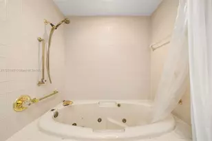 2551 Lakeview Dr, Sebring, FL 33870 - Photo 46