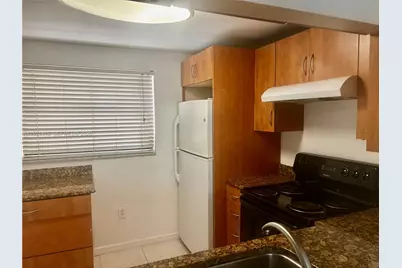 10865 SW 112th Ave #218, Miami, FL 33176 - Photo 8