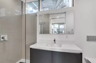 851 NE 1st Ave, Miami, FL 33132 - Photo 28