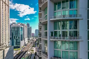 690 SW 1st Ct, Miami, FL 33130 - Photo 16