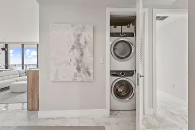 1451 Brickell Ave #2802, Miami, FL 33131 - Photo 10