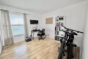 505 S Pine Island Rd, Plantation, FL 33324 - Photo 10