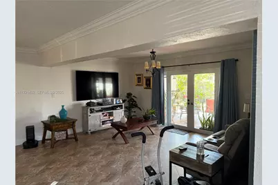 7880 SW 14th Ter, Miami, FL 33144 - Photo 8