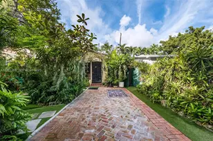 37 NE 44th St, Miami, FL 33137 - Photo 14