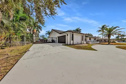3801 SW 141st Ave, Miramar, FL 33027 - Photo 10