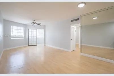 1651 NE Miami Gardens Dr #204, Miami, FL 33179 - Photo 1