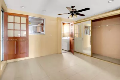 7332 Bay Hill Dr, Hialeah, FL 33015 - Photo 8