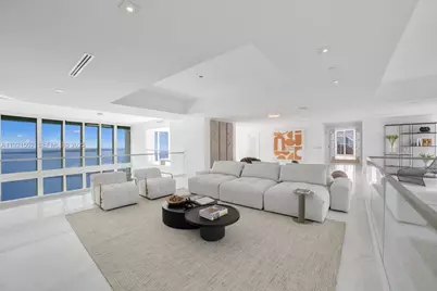 1643 Brickell Ave #PH4902, Miami, FL 33129 - Photo 20