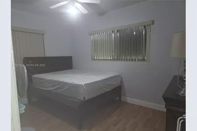 561 NW 190th St, Miami Gardens, FL 33169 - Photo 28