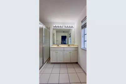 1109 Lucaya Dr, Riviera Beach, FL 33404 - Photo 30