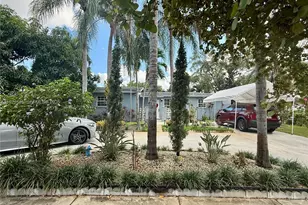 8070 NW 176th St, Hialeah, FL 33015 - Photo 2