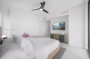 601 NE 1st Ave, Miami, FL 33132 - Photo 10