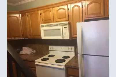 8009 W 6th Ave #K, Hialeah, FL 33014 - Photo 2