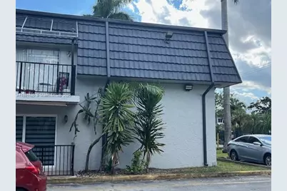 8009 W 6th Ave #K, Hialeah, FL 33014 - Photo 14