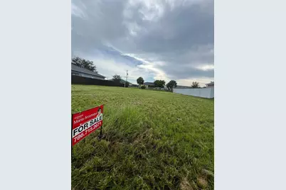 2118 NE 5th Ave, Cape Coral, FL 33909 - Photo 2