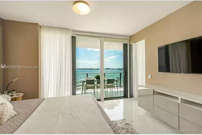 3131 NE 7th Ave #2102, Miami, FL 33137 - Photo 1