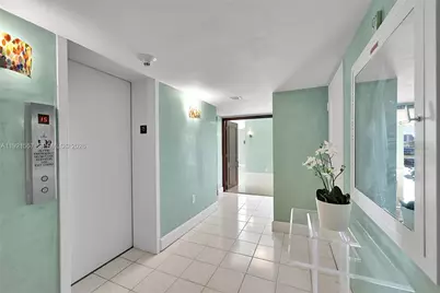936 Intracoastal Dr #15H, Fort Lauderdale, FL 33304 - Photo 6