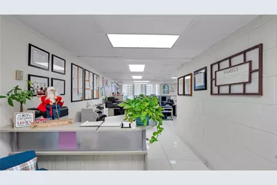 747 Ponce De Leon Blvd #410, Coral Gables, FL 33134 - Photo 8