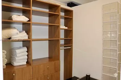 20000 E Country Club Dr #1207, Aventura, FL 33180 - Photo 18