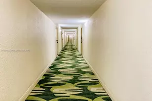 800 Parkview Dr, Hallandale Beach, FL 33009 - Photo 24