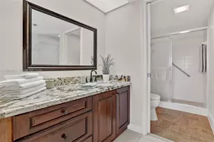 13705 SW 12th St, Pembroke Pines, FL 33027 - Photo 22