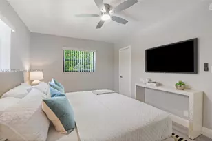 1350 NE 5th Terrace, Fort Lauderdale, FL 33304 - Photo 12