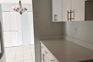 5501 NW 7th St, Miami, FL 33126 - Photo 6