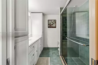 105 Wellington L #0, West Palm Beach, FL 33417 - Photo 24