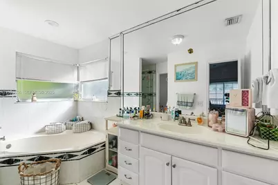 4687 SW 153rd Ct, Miami, FL 33185 - Photo 24