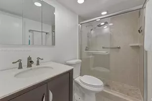 2030 S Ocean Dr, Hallandale Beach, FL 33009 - Photo 10